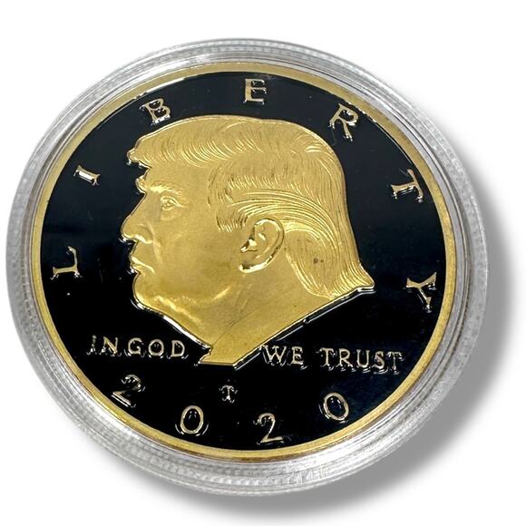 2020 Donald Trump Commemorative Coin Black Gold Plated Collectible US President - Picture 1 of 4